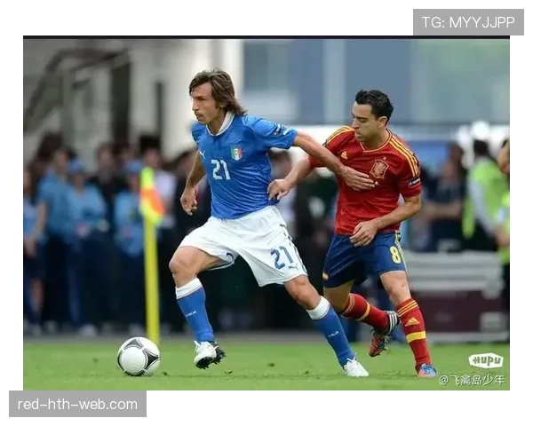 哈维与皮尔洛：组织核心的球权集中度差异解析