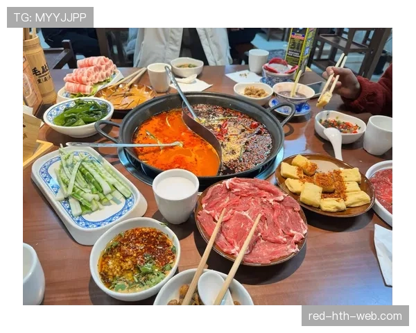赵睿训练完直接打车去吃人均三千的火锅，还点两份毛肚